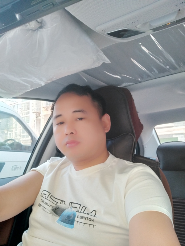 有你就好的第七张照片--佛山相亲服务中心