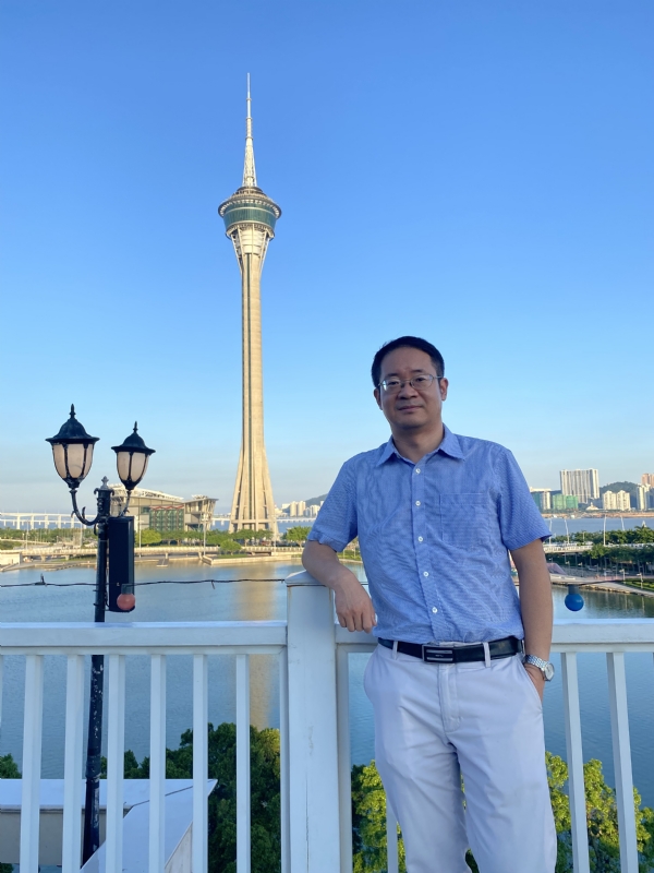 Yangyi的第二张照片--佛山相亲服务中心