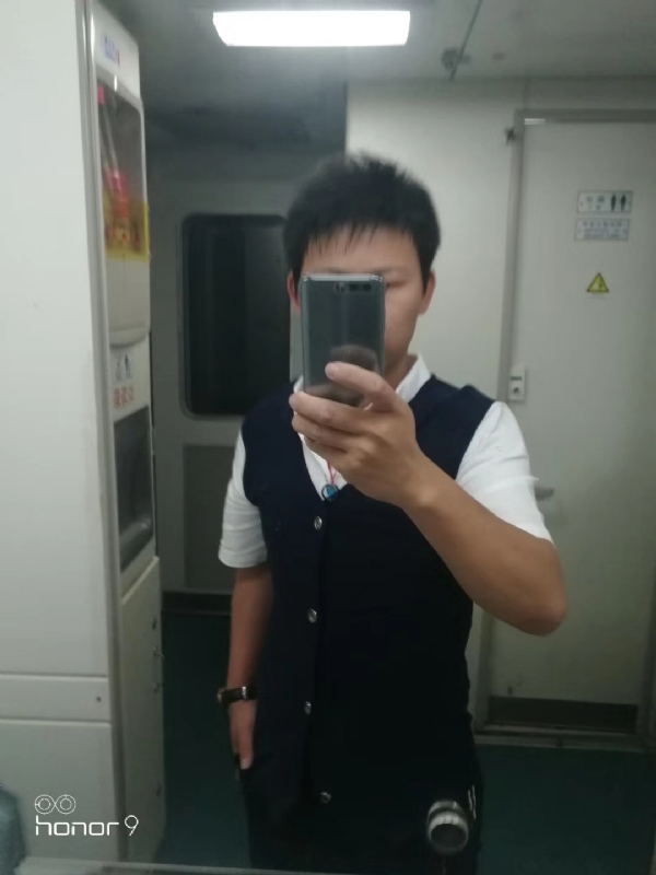 阳光下de幸福的第一张照片--佛山相亲服务中心