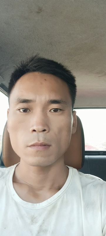 石头的第一张照片--佛山相亲服务中心