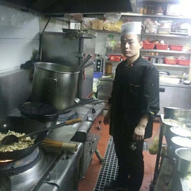 珍惜才配拥有的第一张照片--佛山相亲服务中心