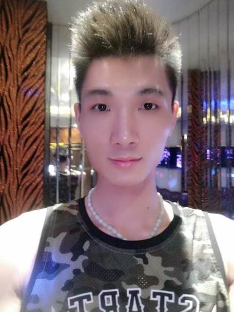 人生如戏的第一张照片--佛山相亲服务中心