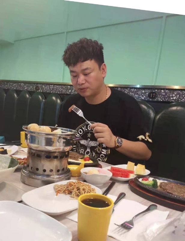 杰的第二张照片--佛山相亲服务中心