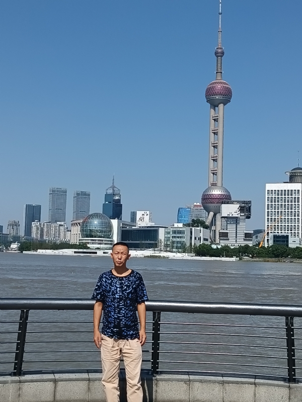 伪装浪漫的第一张照片--佛山相亲服务中心