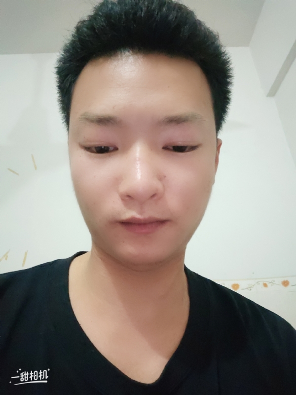 孤狼的第二张照片--佛山相亲服务中心