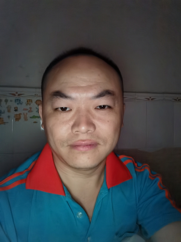 与子携老的第二张照片--佛山相亲服务中心