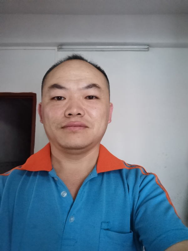 与子携老的第六张照片--佛山相亲服务中心