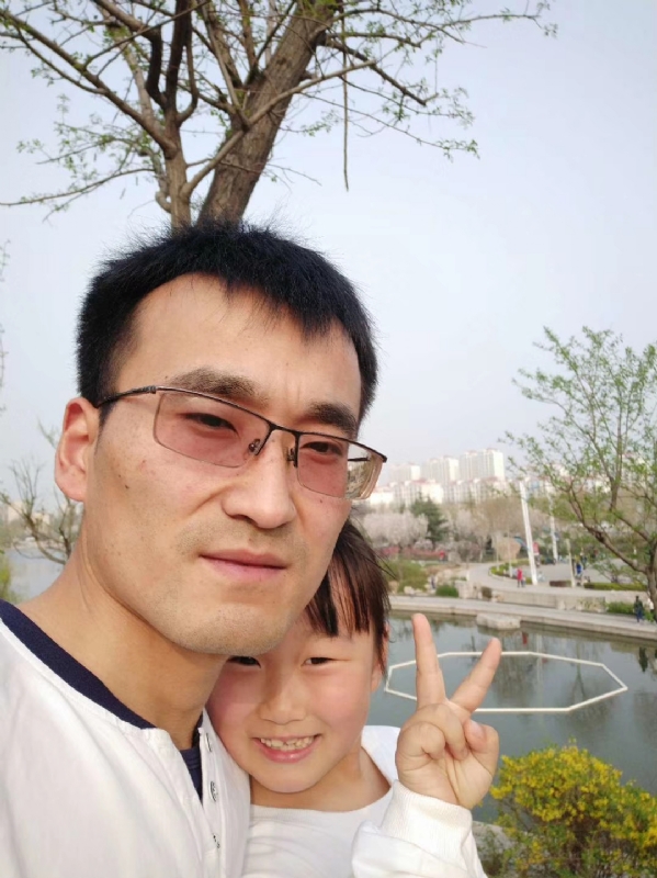 简单的幸福的第一张照片--佛山相亲服务中心