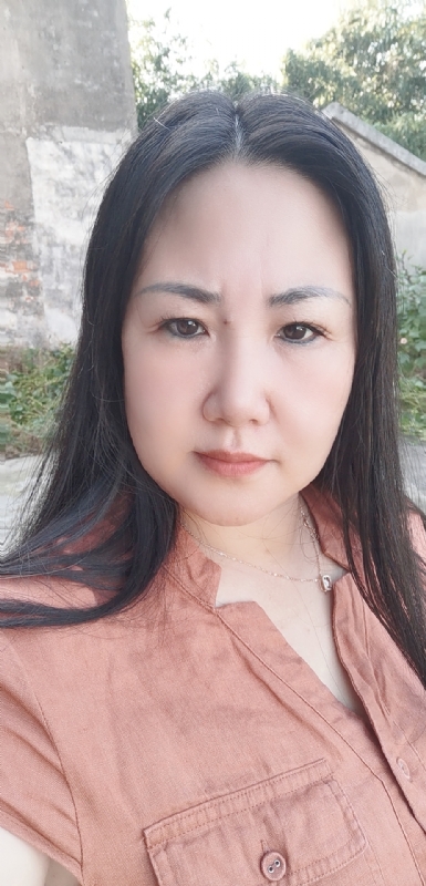 乖乖一女的第二张照片--佛山相亲服务中心