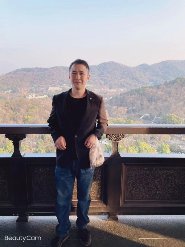 周周的第一张照片--佛山相亲服务中心