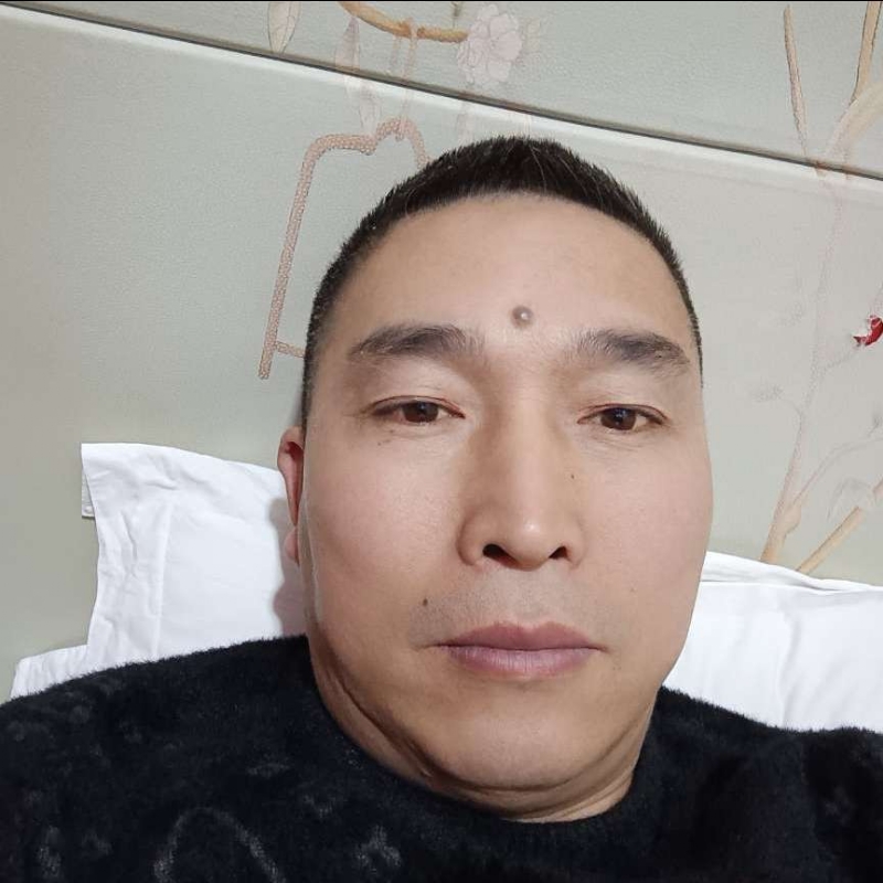 痴情男的第一张照片--佛山相亲服务中心