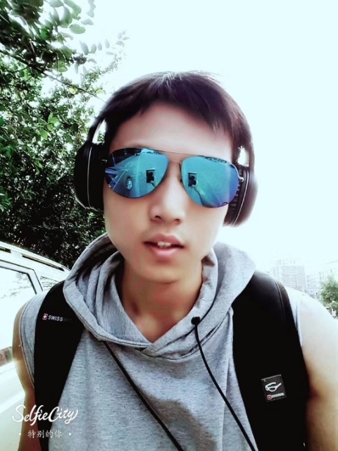 失意的人的第一张照片--佛山相亲服务中心