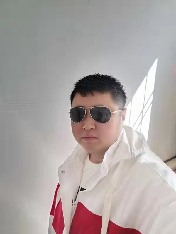 大漠叔叔的第一张照片--佛山相亲服务中心