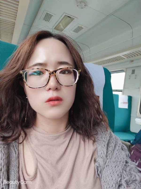 云烟成雨的第一张照片--佛山相亲服务中心