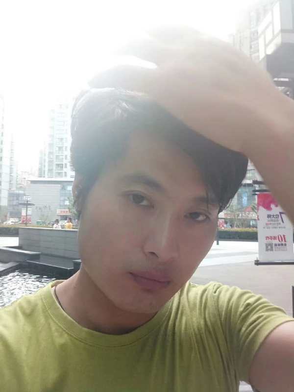 钢铁侠的第一张照片--佛山相亲服务中心