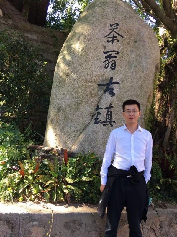 zw的第二张照片--佛山相亲服务中心