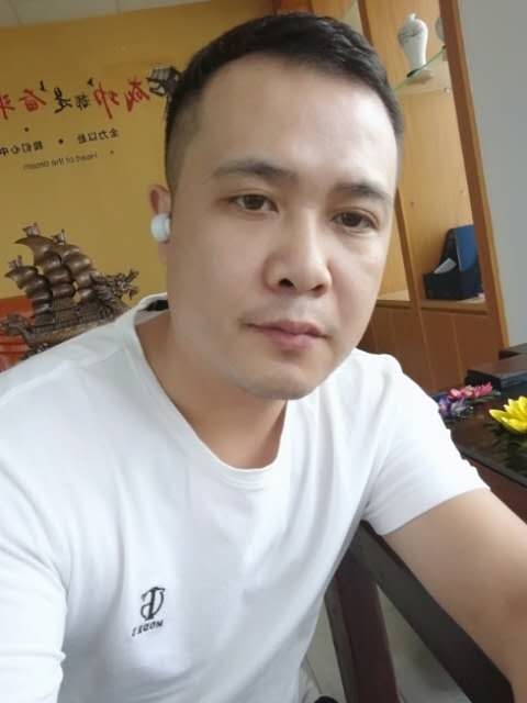 礼哥的第二张照片--佛山相亲服务中心