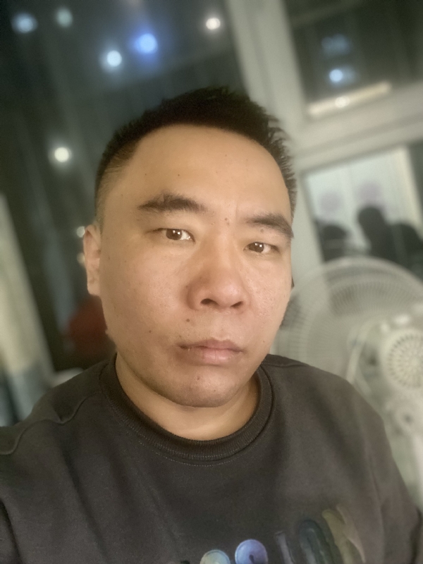 云的第四张照片--佛山相亲服务中心