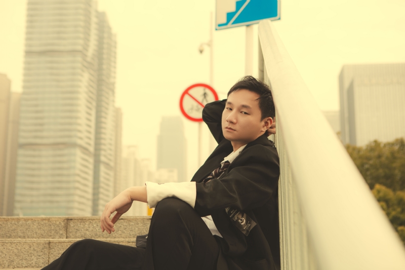 不负韶华的第一张照片--佛山相亲服务中心