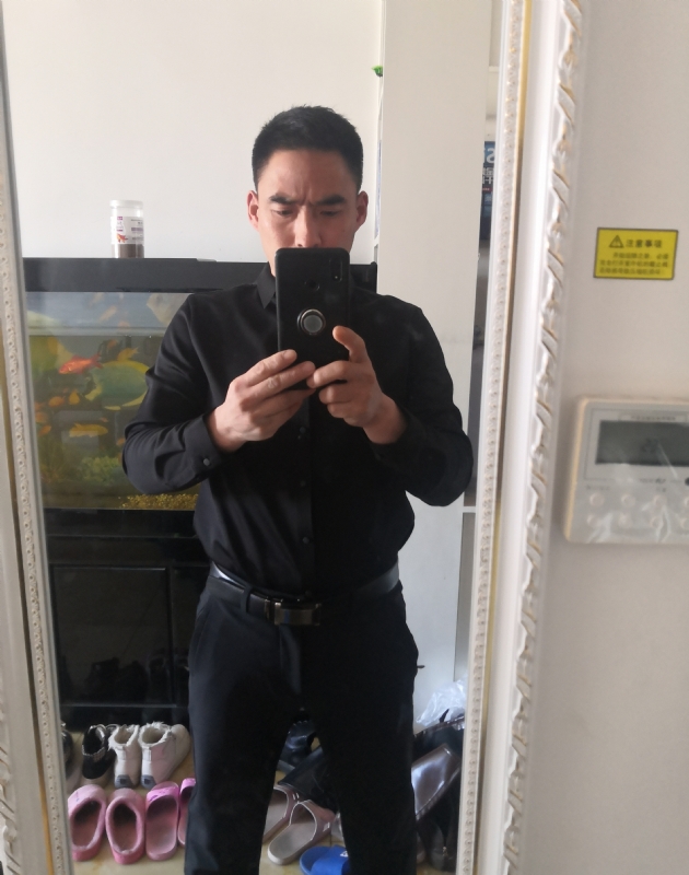 小猫咪的第一张照片--佛山相亲服务中心