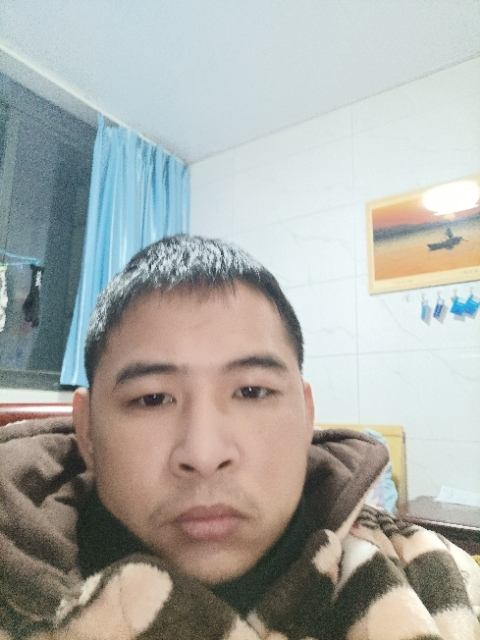 寂寞的第一张照片--佛山相亲服务中心