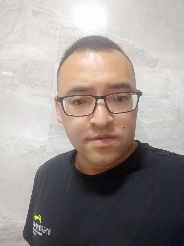 只愿得一人心的第四张照片--佛山相亲服务中心