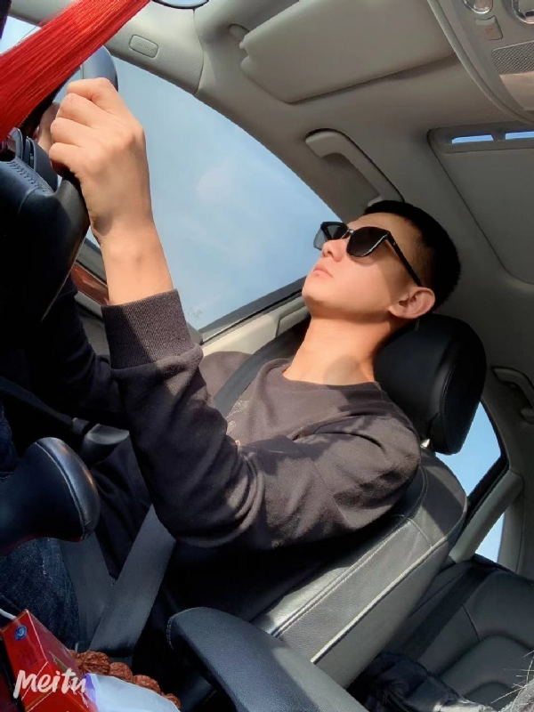 小五的第一张照片--佛山相亲服务中心