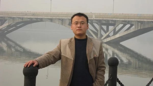 云中望月的第一张照片--佛山相亲服务中心