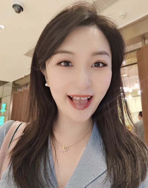 Judy的第三张照片--佛山相亲服务中心