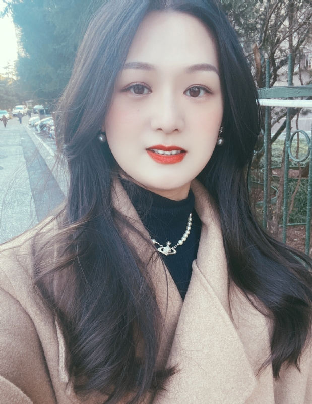 盧盈穎的第一张照片--佛山相亲服务中心