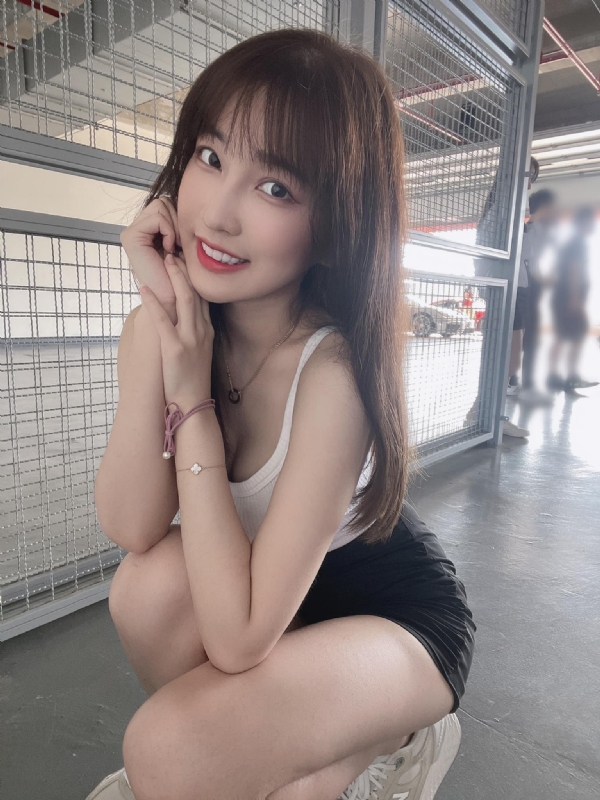 欣妍的第一张照片--佛山相亲服务中心