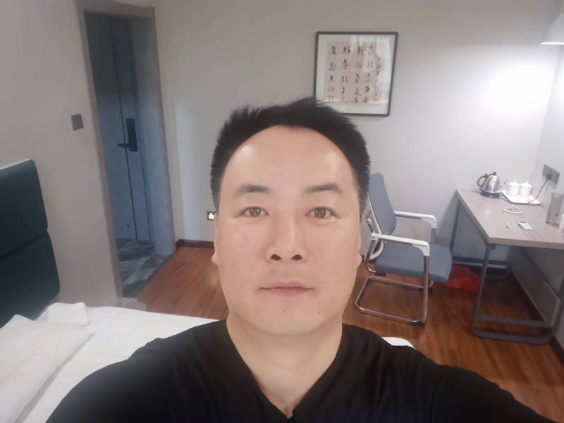 莫待花落空折枝的第一张照片--佛山相亲服务中心