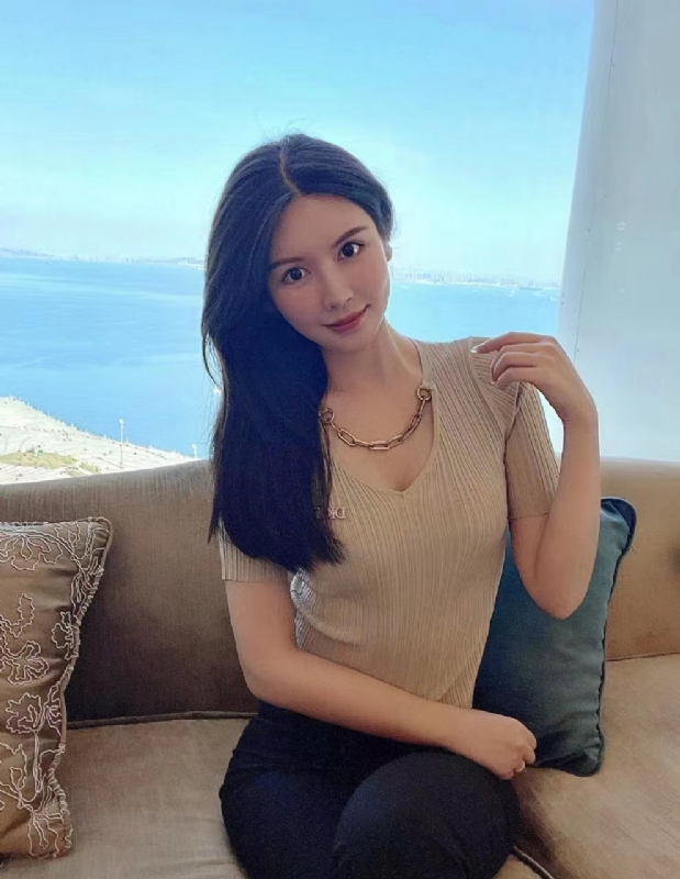 李芷晴的第一张照片--佛山相亲服务中心