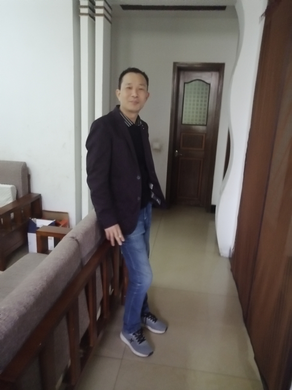 相亲相爱的第一张照片--佛山相亲服务中心