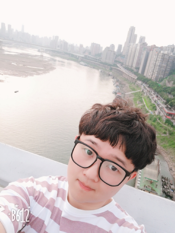 白夜行中人的第一张照片--佛山相亲服务中心