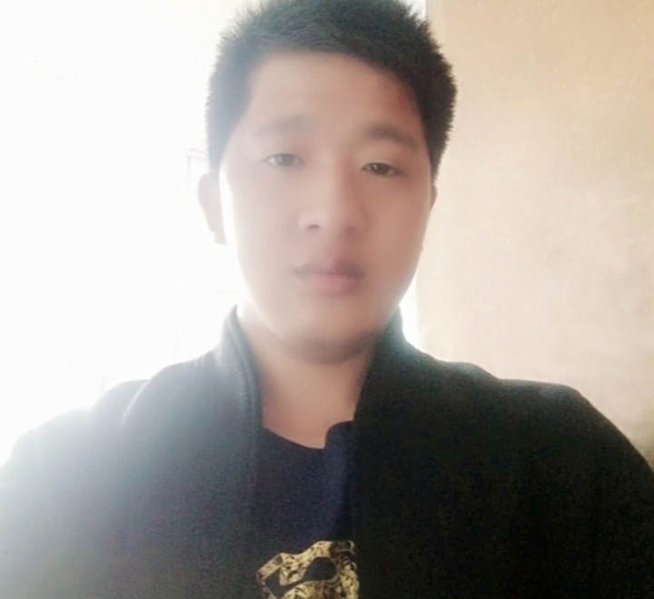 形影不离的第一张照片--佛山相亲服务中心