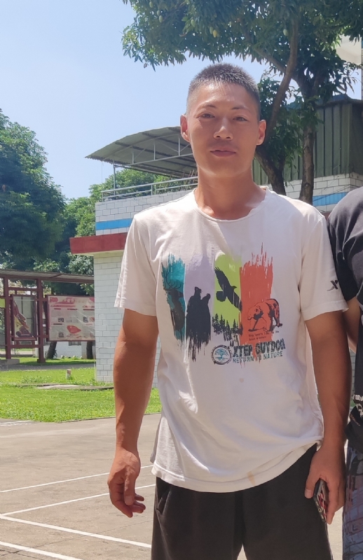 孤鹰的第一张照片--佛山相亲服务中心