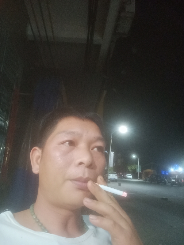 善解人意的第二张照片--佛山相亲服务中心