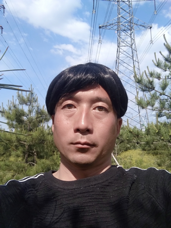 鹏友的第一张照片--佛山相亲服务中心