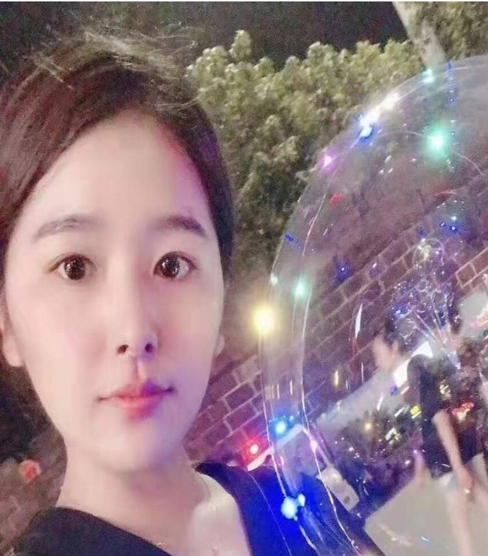 心碎小猪的第一张照片--佛山相亲服务中心