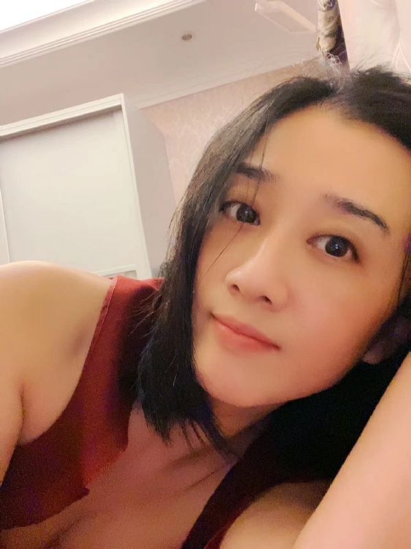 HongYu的第一张照片--佛山相亲服务中心