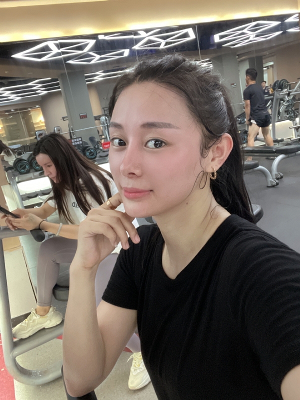 凉人心的第一张照片--佛山相亲服务中心