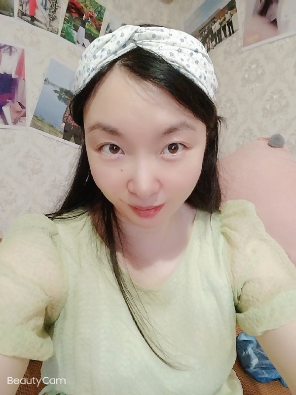 佳佳的第一张照片--佛山相亲服务中心