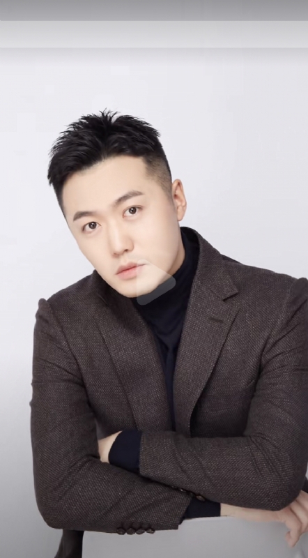 杨天枭的第三张照片--佛山相亲服务中心