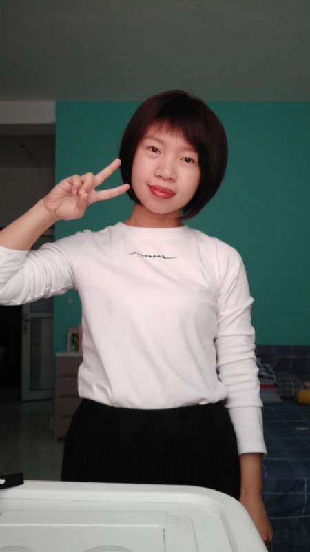 向日葵的第一张照片--佛山相亲服务中心