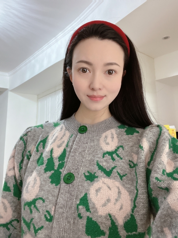 冬儿的第一张照片--佛山相亲服务中心