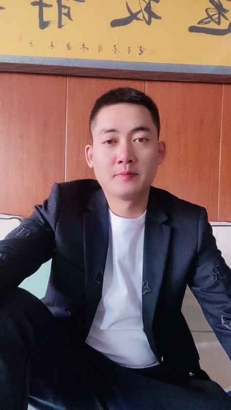 李泽胜的第一张照片--佛山相亲服务中心