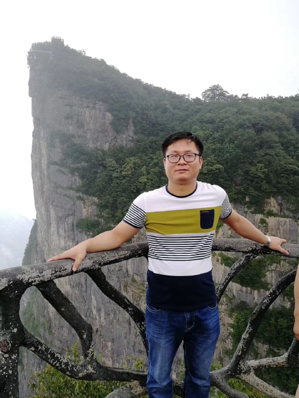 江汉的第一张照片--佛山相亲服务中心