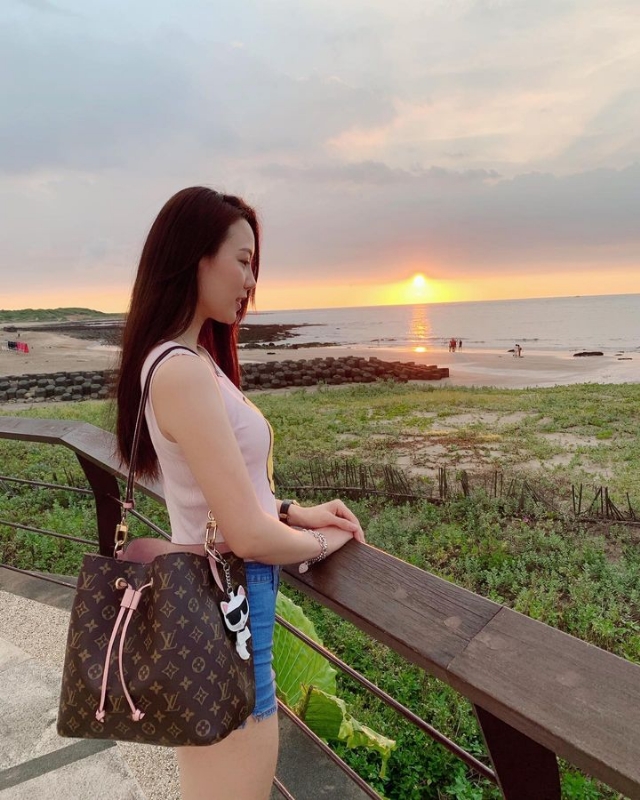 微微的第二张照片--佛山相亲服务中心