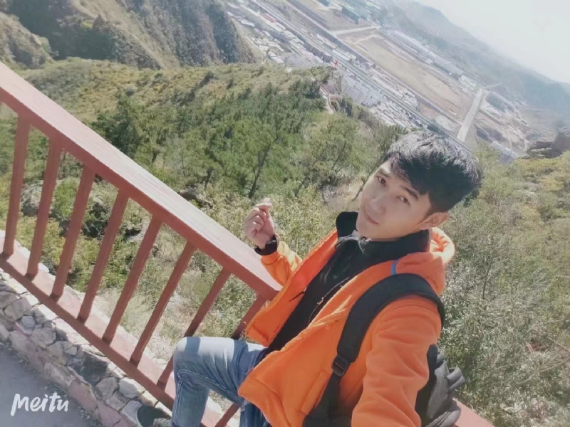 小啊鹏的第一张照片--佛山相亲服务中心